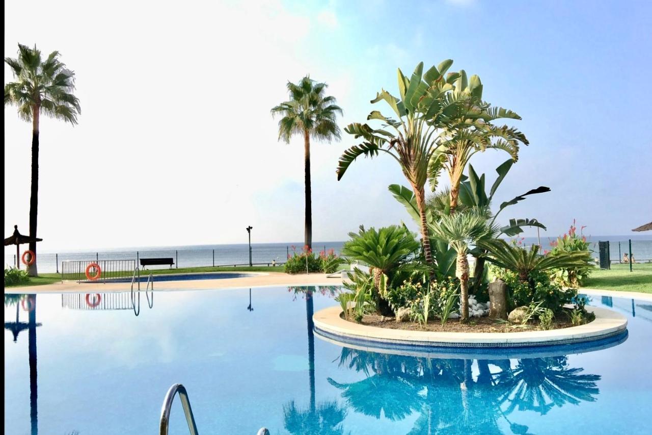 Mi Capricho Beachfront- P301 Apartment With Sea View Sitio de Calahonda Buitenkant foto