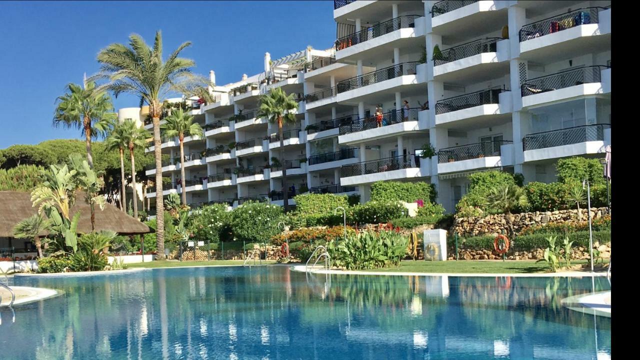 Mi Capricho Beachfront- P301 Apartment With Sea View Sitio de Calahonda Buitenkant foto